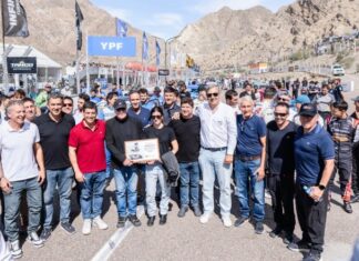 Ricardo Zunino fue homenajeado en el Zonda durante la fecha del TC2000