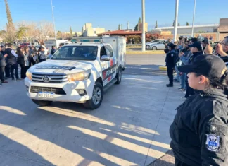 Entre aplausos, lágrimas y luego un profundo silencio, así fue el recibimiento a las siete víctimas de la tragedia aérea en la Morgue Judicial